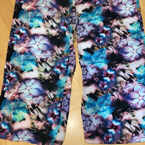 Studio 253 Floral Palazzo Pants Women size Small - Picture 3 of 10